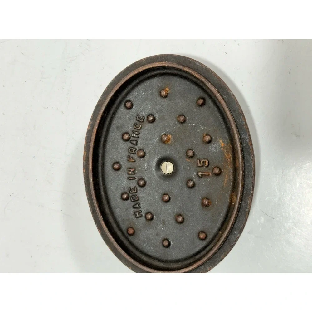 la cocotte staub # 15 lid only 6